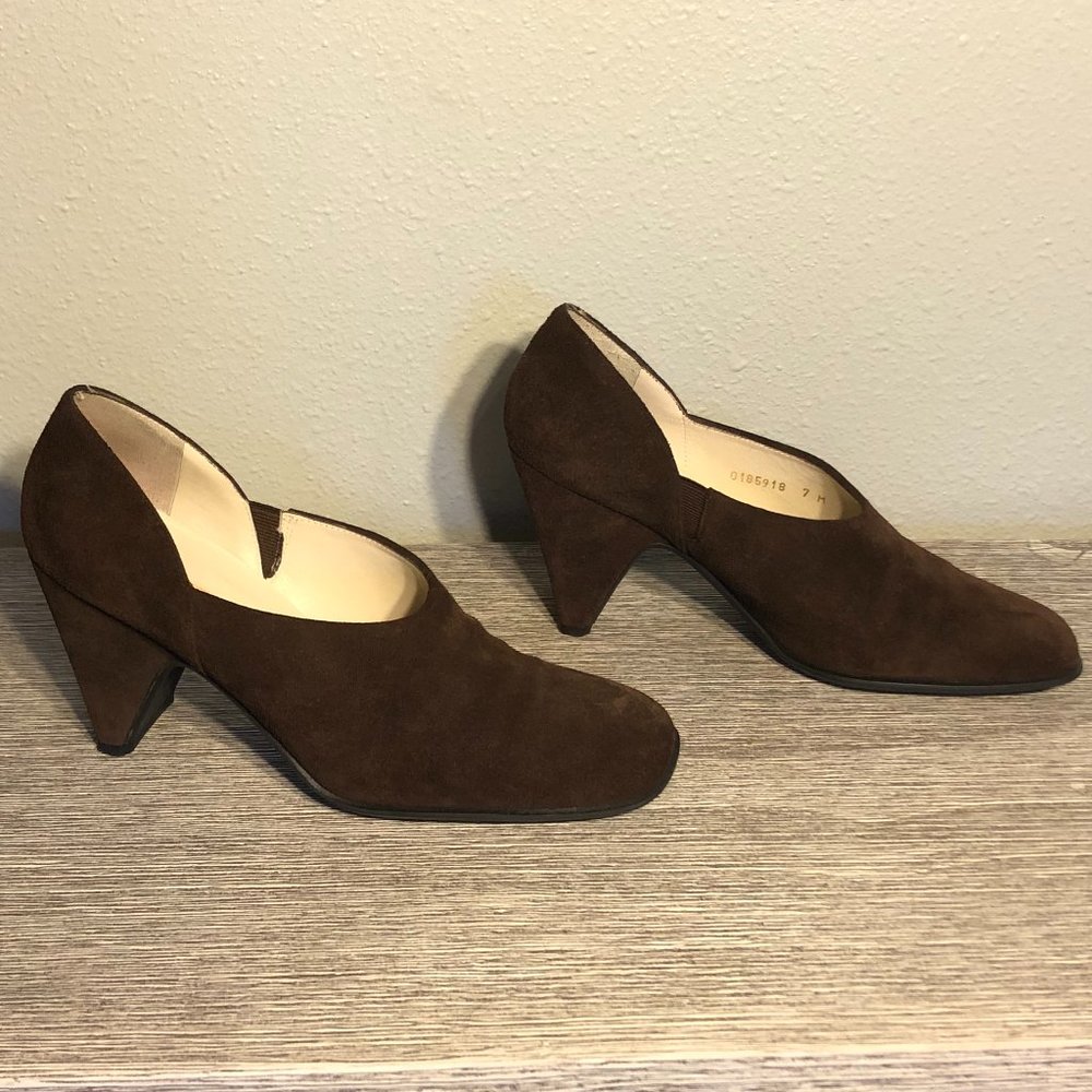 Studio Delman Womens Suede Shoes